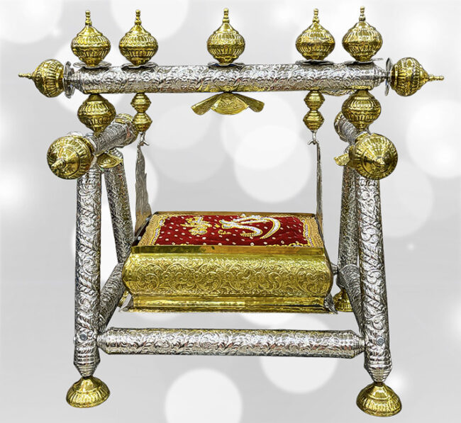 Shahzada Ali Asghar (as) Silver With Golden Work Jhoolah